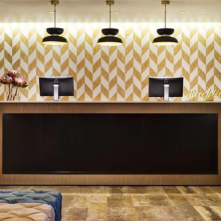 Unaway Hotel & Residence Linea Uno Milano Exterior photo