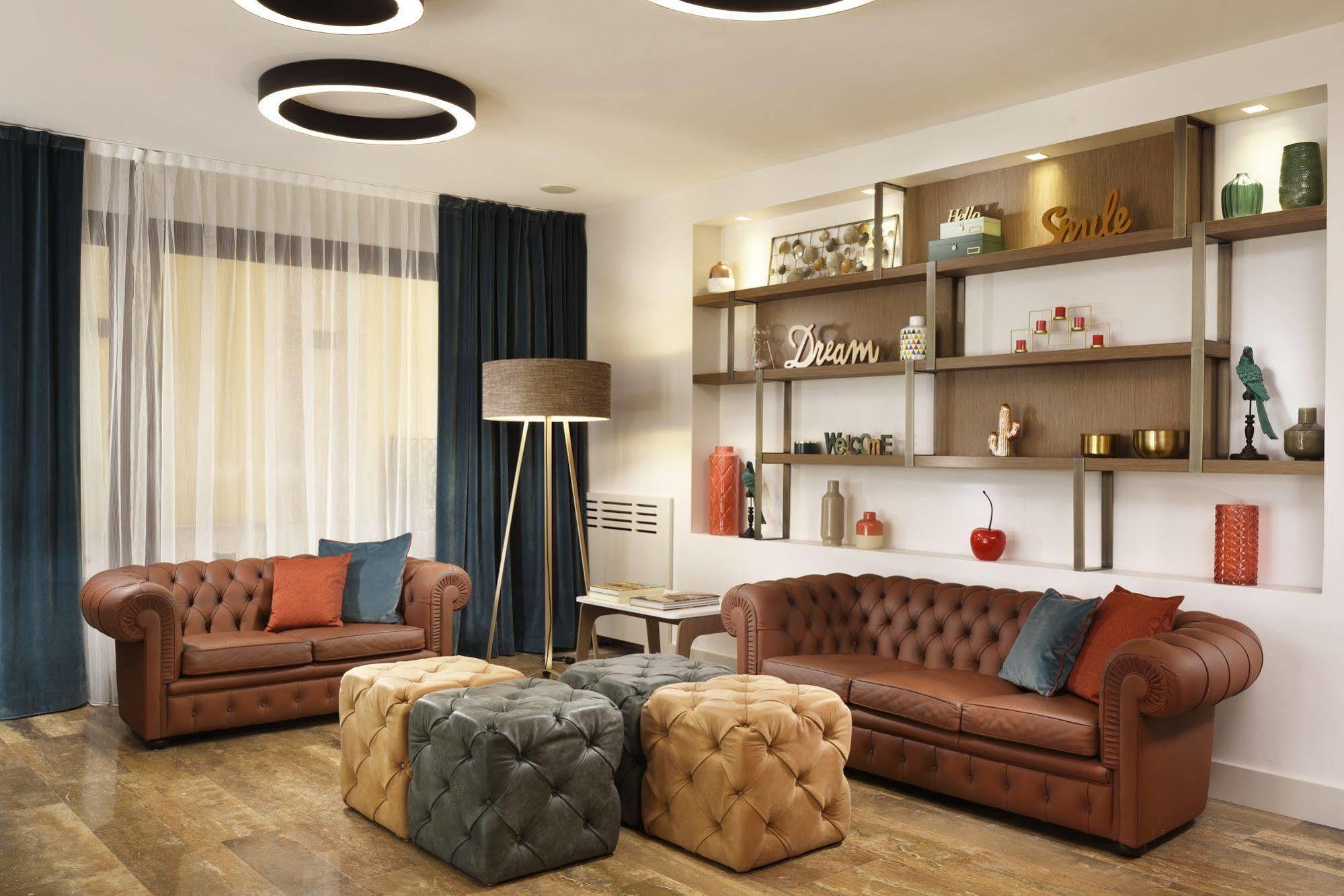 Unaway Hotel & Residence Linea Uno Milano Exterior photo